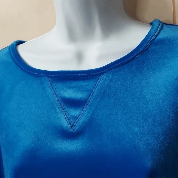 Woman Within - Picture 4 of 8